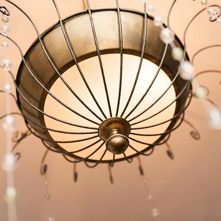 Marwa - Eine Ruheoase Im Grünen Mit Stadtblick Pensión *